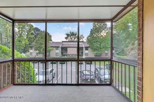 27 Meadow Green Cir, Manalapan Township, NJ 07726 - Photo 39