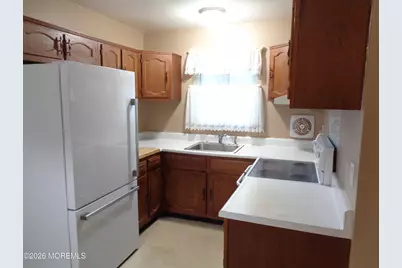 83 E Hudson Parkway, Whiting, NJ 08759 - Photo 7
