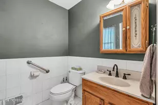 15 Hemingway Dr, Hazlet Township, NJ 07730 - Photo 15