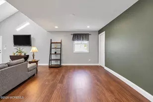 15 Hemingway Dr, Hazlet Township, NJ 07730 - Photo 5
