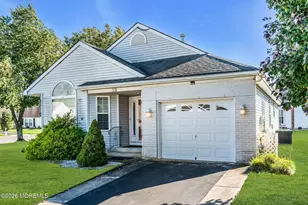 132 Chesterfield Ln, Toms River Township, NJ 08757 - Photo 5