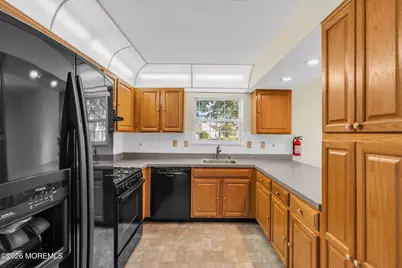 132 Chesterfield Lane, Toms River Township, NJ 08757 - Photo 15