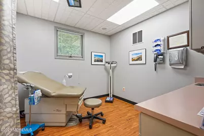 1019 Broadway, West Long Branch, NJ 07764 - Photo 21