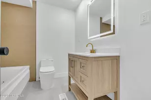 33 Primrose Ln, Brick, NJ 08724 - Photo 13