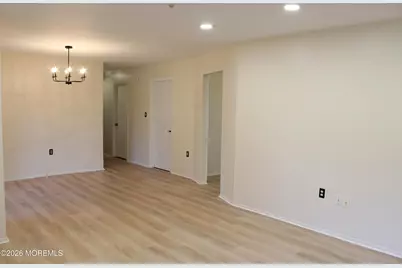 7 Pine Cluster Circle #J, Manalapan Township, NJ 07726 - Photo 5