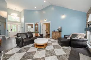 14 Lauren Ln, New Egypt, NJ 08533 - Photo 5