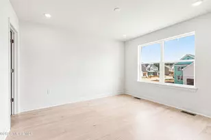 5 American Wy, Manalapan Township, NJ 07726 - Photo 11
