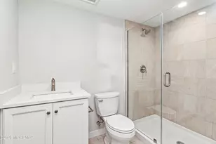 3 American Wy, Manalapan Township, NJ 07726 - Photo 19
