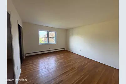 84 Manchester Court #E, Freehold, NJ 07728 - Photo 5