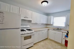 110 Union Ave, Lakehurst, NJ 08733 - Photo 5