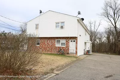 110 Union Avenue #B, Lakehurst, NJ 08733 - Photo 1