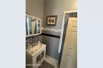 2 Howell Place Place #4, Newark, NJ 07106 - Photo 13