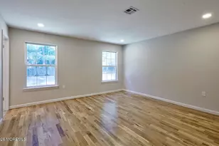 17 Trent Dr, Toms River Township, NJ 08757 - Photo 21