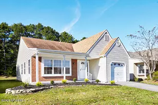 17 Trent Dr, Toms River Township, NJ 08757 - Photo 1