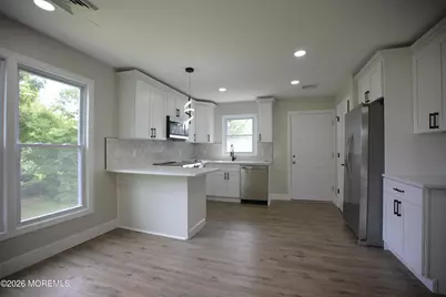 113 E Garwood Avenue, Williamstown, NJ 08094 - Photo 5