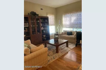 17 Greensprings Drive, Lakewood, NJ 08701 - Photo 5