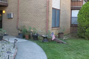 24 E Meadow Green Circle, Manalapan Township, NJ 07726 - Photo 21