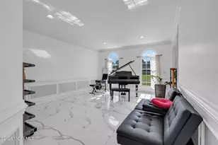 76 Stream Bank Dr, Freehold, NJ 07728 - Photo 17