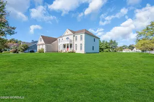 76 Stream Bank Dr, Freehold, NJ 07728 - Photo 5