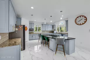 76 Stream Bank Dr, Freehold, NJ 07728 - Photo 27