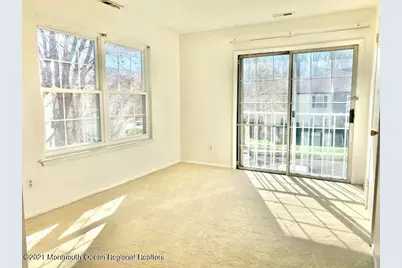 711 Zlotkin Circle #6, Freehold, NJ 07728 - Photo 5