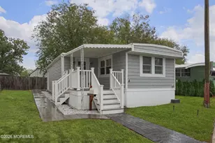 4 Bayshore Mobile, Hazlet Township, NJ 07730 - Photo 1