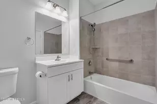 122 Sophee Ln, Lakewood, NJ 08701 - Photo 17