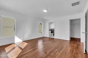 10 Holden Sq, Lakewood, NJ 08701 - Photo 37