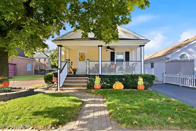 18 Locust Avenue, Fair Haven, NJ 07704 - Photo 1