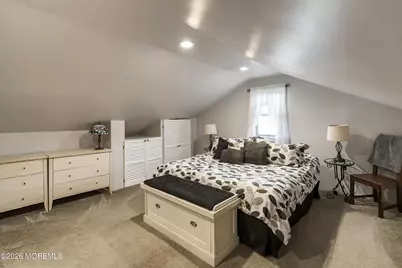 18 Locust Avenue, Fair Haven, NJ 07704 - Photo 11