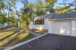 101 Lettau Dr, Spotswood, NJ 08884 - Photo 7