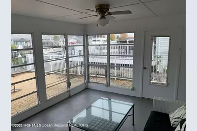 87 Captains Court, Brick, NJ 08723 - Photo 17