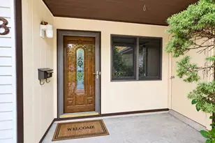 132 Amberly Dr, Manalapan Township, NJ 07726 - Photo 3