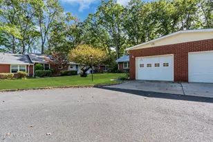 66D Dorchester Dr, Lakewood, NJ 08701 - Photo 5