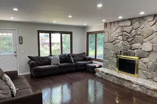 106 Pear St, Oakhurst, NJ 07755 - Photo 7