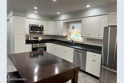 106 Pear Street, Oakhurst, NJ 07755 - Photo 5