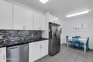 17 Lakeview Rd, Deal, NJ 07723 - Photo 3