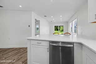 27 Rossetti Ct, Brick, NJ 08724 - Photo 9
