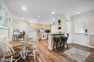 115 Swan Blvd, Toms River Township, NJ 08753 - Photo 7
