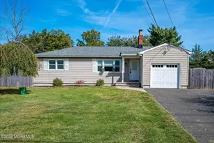 737 Brookside Dr, Toms River Township, NJ 08753 - Photo 1