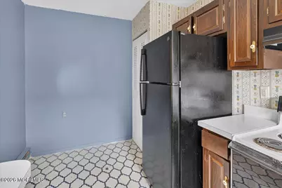 32 Andover Court, Red Bank, NJ 07701 - Photo 23
