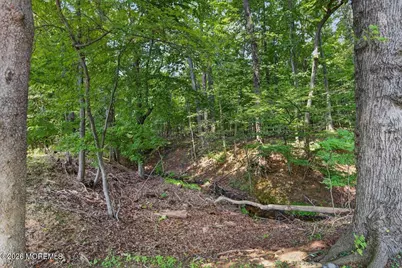 32 Andover Court, Red Bank, NJ 07701 - Photo 9