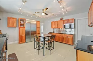 110 Fifth Ave, Belmar, NJ 07719 - Photo 9