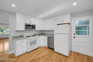7 Bellflower Ct, Toms River Township, NJ 08755 - Photo 11