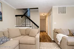 56 Farnham Square, Sayreville, NJ 08859 - Photo 3