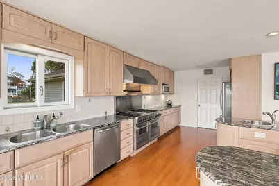 320 Fisk Avenue, Brielle, NJ 08730 - Photo 11