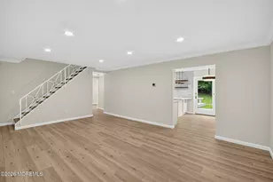 95 Warren Dr, Aberdeen Township, NJ 07747 - Photo 11