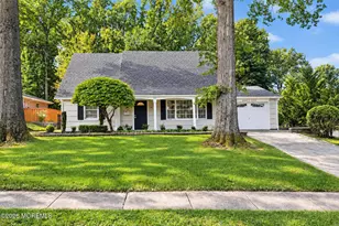 95 Warren Dr, Aberdeen Township, NJ 07747 - Photo 1