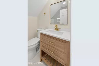 95 Warren Drive, Aberdeen Township, NJ 07747 - Photo 15