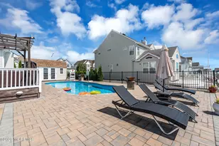 30 Peaksail Dr, Bayville, NJ 08721 - Photo 71